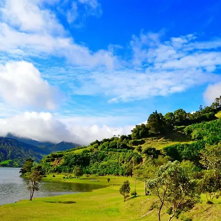 Lagoon'S House Sete Cidades Exterior photo